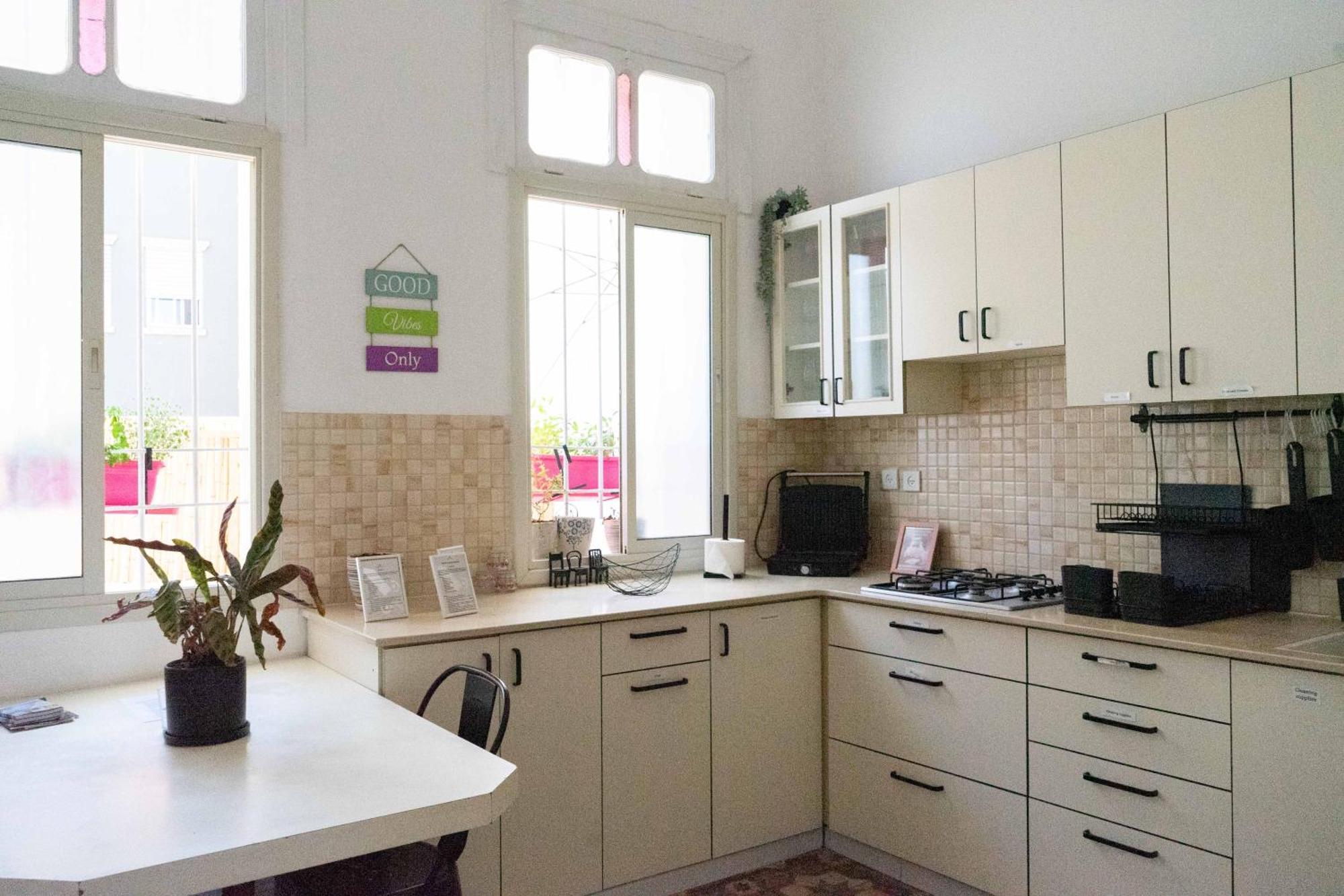 Ajami Guest House تل أبيب المظهر الخارجي الصورة